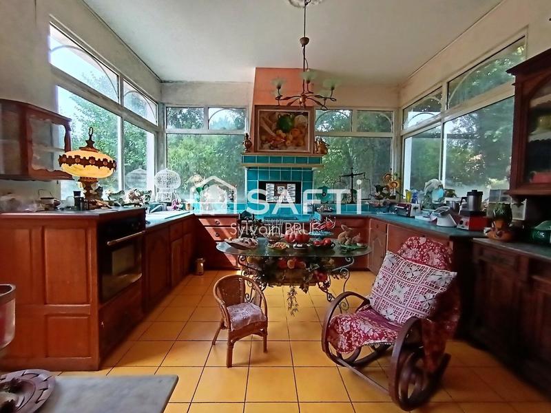 Château - 433 m² - 12 pièces