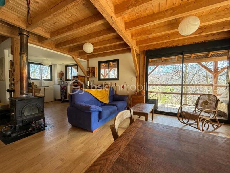 Châlet - 167 m² - 10 pièces