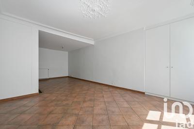 Appartement - 99 m² - 4 pièces