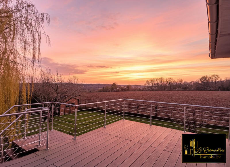 Maison traditionnelle - 127 m² - 7 pièces