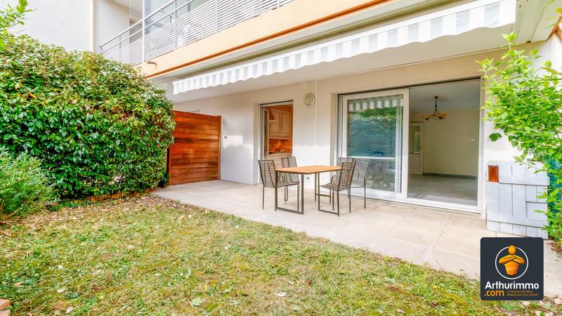 Appartement - 92 m² - 4 pièces