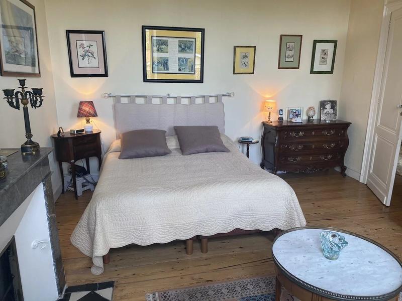 Viager - Maison - 232 m² - 7 pièces