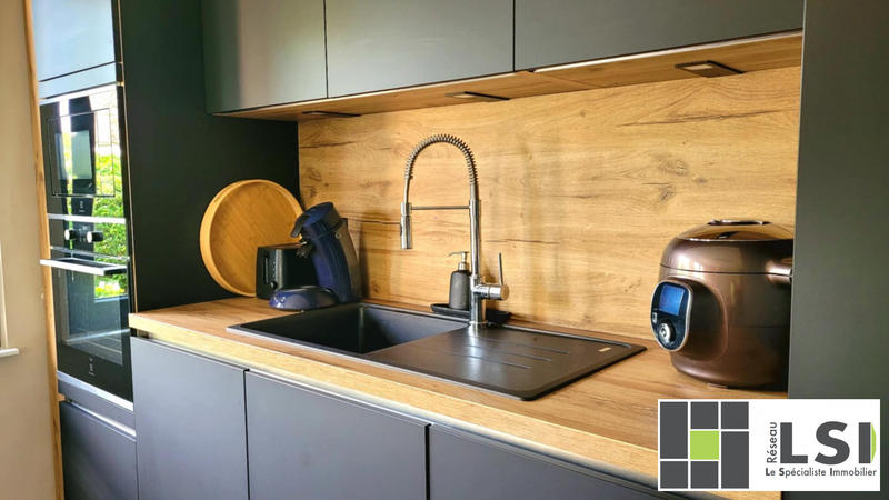 Maison contemporaine - 165 m² - 10 pièces