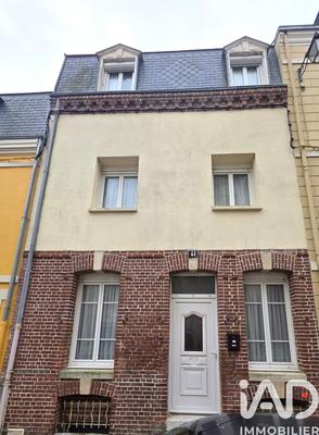 Maison - 82 m² - 4 pièces