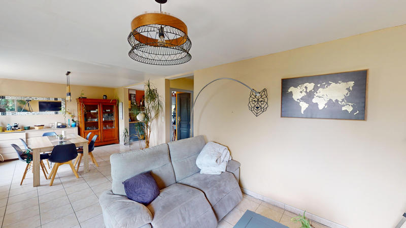 Maison - 120 m² - 6 pièces