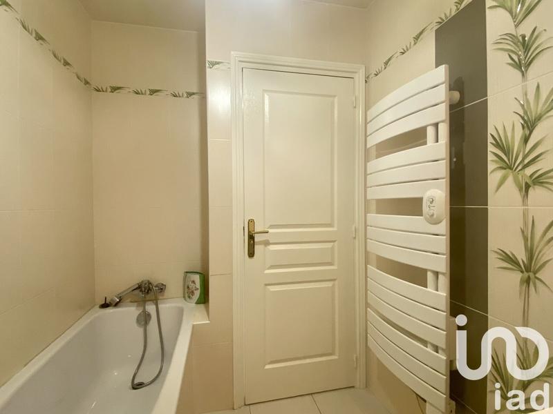 Maison - 207 m² - 5 pièces