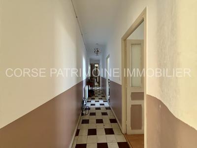 Appartement - 63 m² - 4 pièces