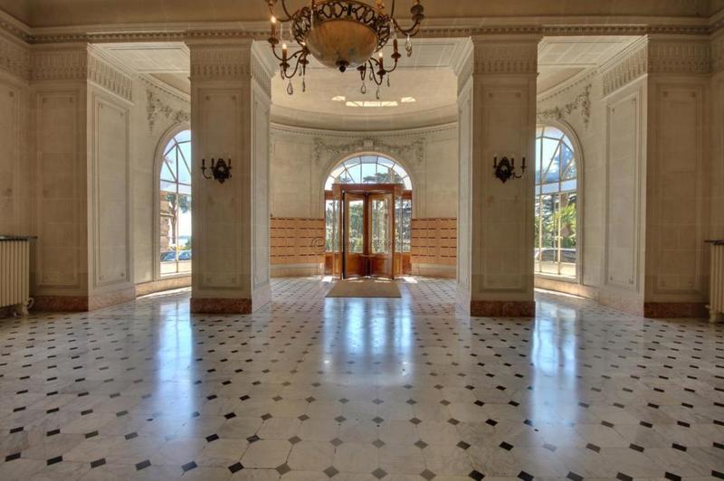 Appartement - 61 m² - 2 pièces