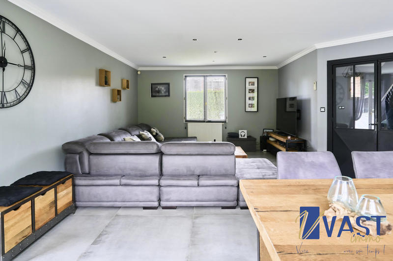 Maison - 127 m² - 5 pièces