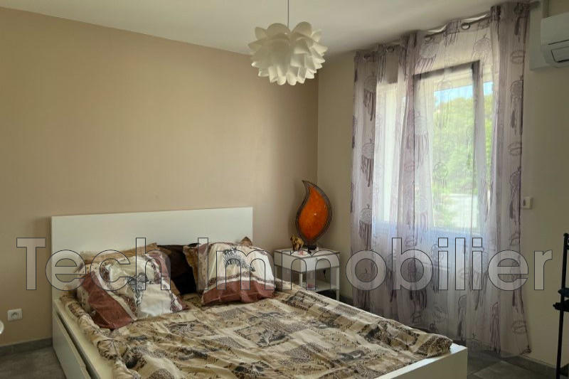 Villa - 83 m² - 4 pièces