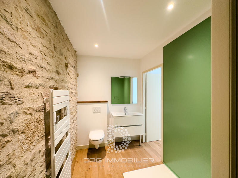 Maison - 170 m² - 5 pièces