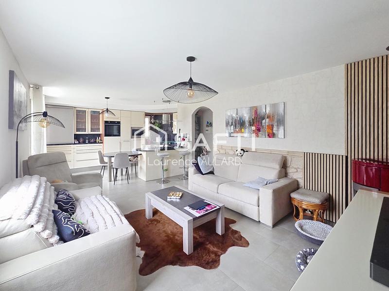 Maison - 103 m² - 5 pièces