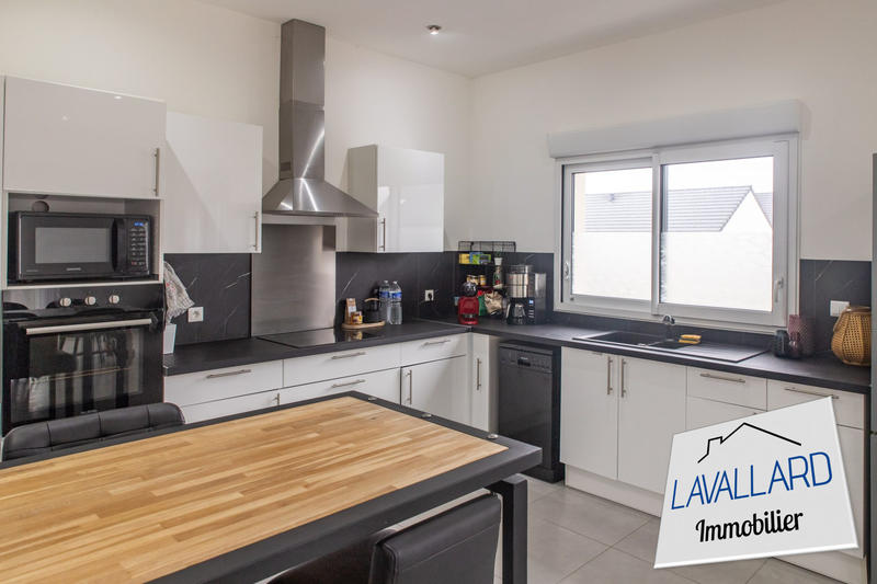 Maison - 130 m² - 5 pièces