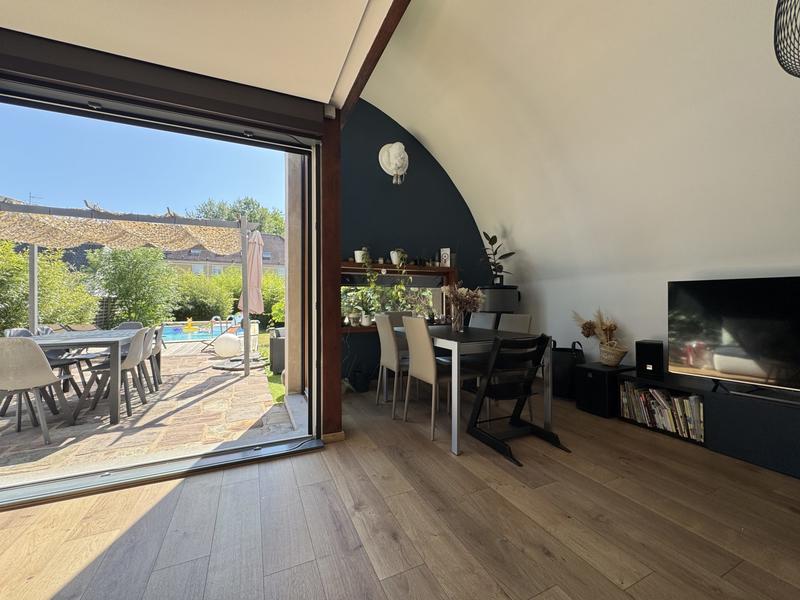 Maison - 170 m² - 6 pièces