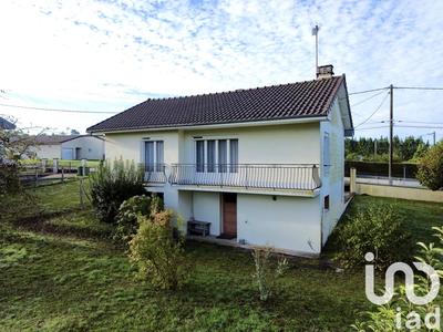 Maison - 96 m² - 4 pièces