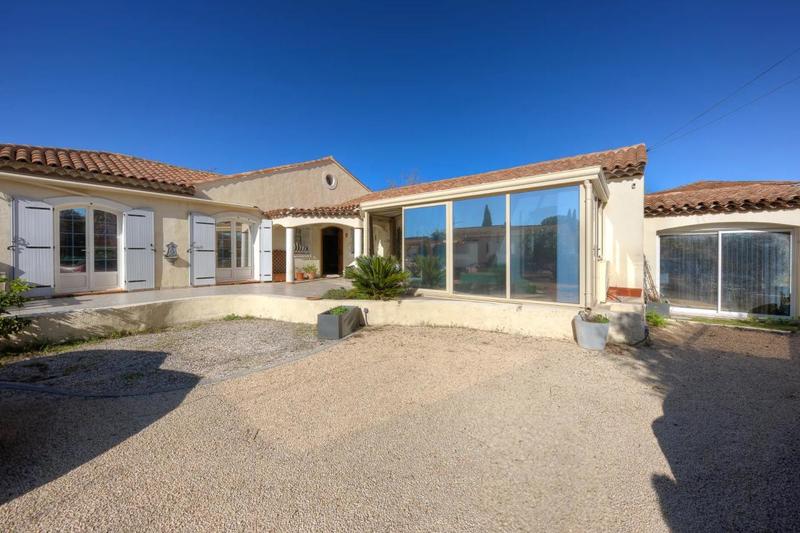 Villa - 115 m² - 4 pièces
