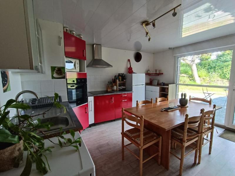 Maison - 360 m² - 17 pièces