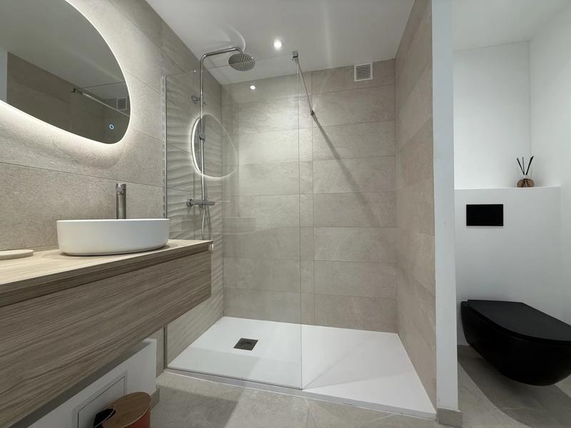 Appartement - 95 m² - 4 pièces