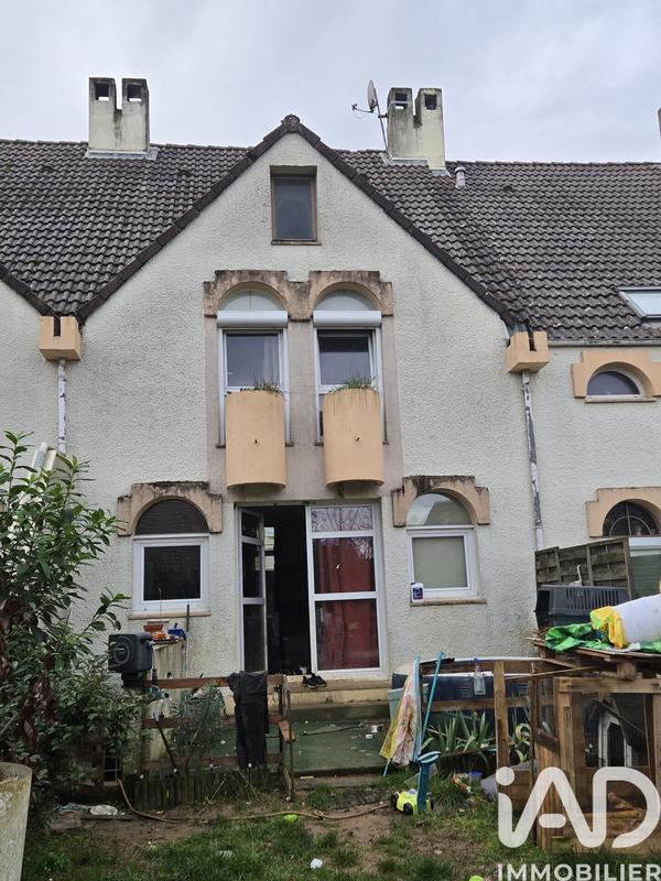 Maison - 106 m² - 6 pièces