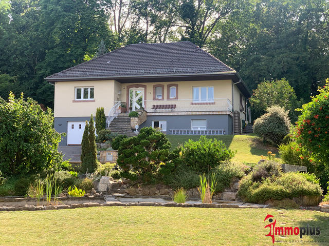 Maison - 165 m² - 7 pièces