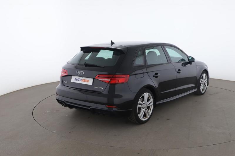 Audi A3 sportback 35 Tfsi Cod s line s tronic 7 150 ch