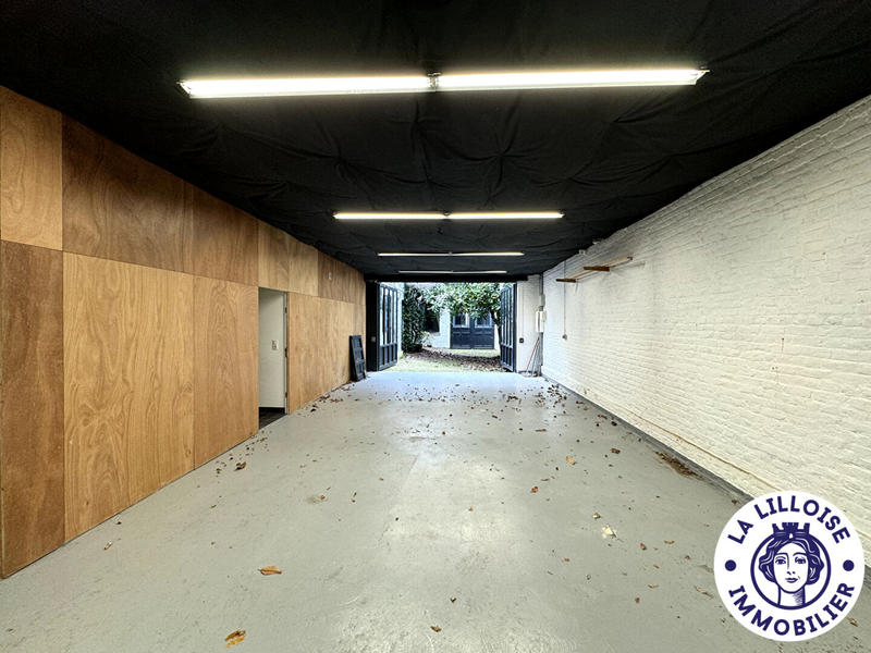 Maison - 194 m² - 3 pièces