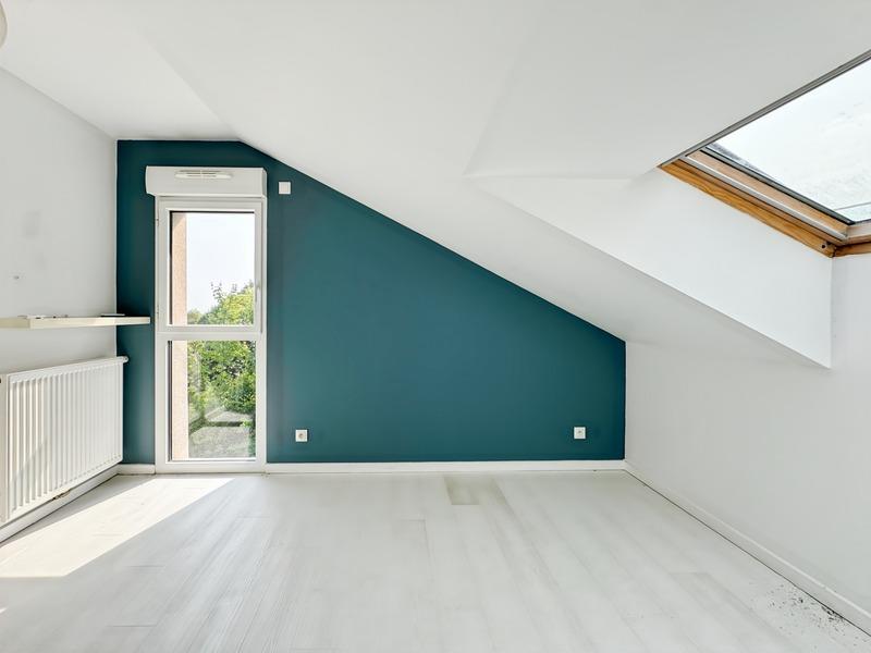 Maison - 234 m² - 7 pièces