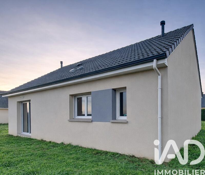 Maison - 83 m² - 4 pièces