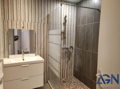 Immeuble - 172 m² - 9 pièces