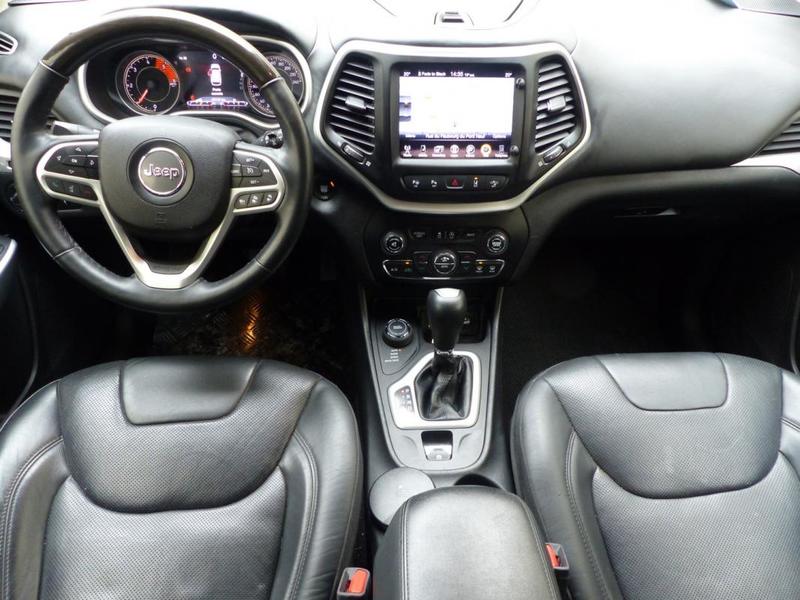 Jeep Cherokee 2.2l Multijet 200 Active Drive I Bva Overland avec Attelage