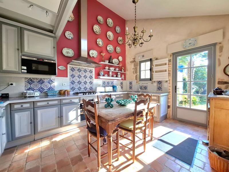 Maison - 167 m² - 5 pièces