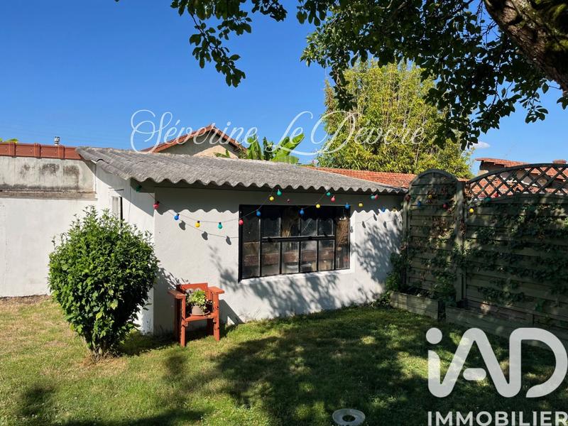 Maison - 99 m² - 6 pièces