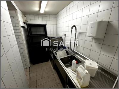 Local commercial - 75 m² - 1 pièce