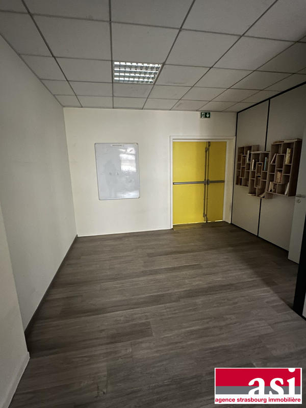 Local d'activités - 290 m² - 4 pièces