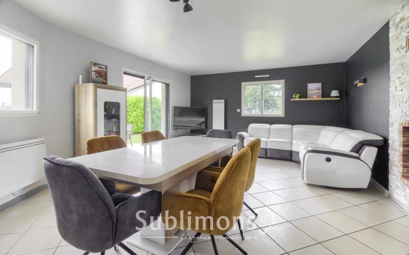 Maison traditionnelle - 145 m² - 7 pièces