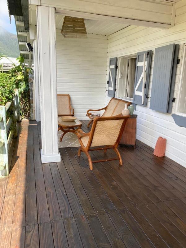 Maison - 180 m² - 6 pièces