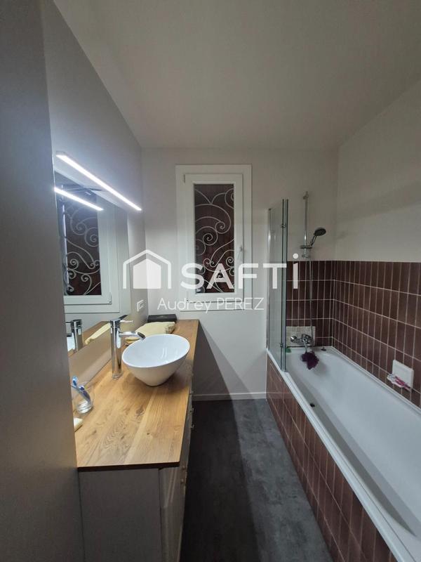 Maison - 167 m² - 7 pièces