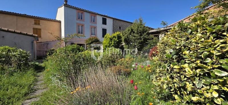Maison de village - 157 m² - 6 pièces