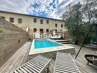 Maison - 244 m² - 6 pièces