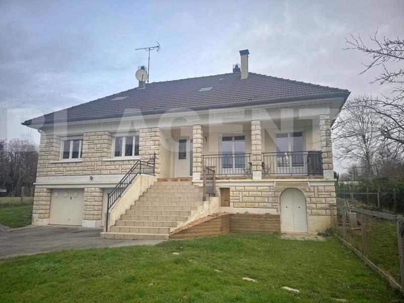 Maison - 147 m² - 6 pièces