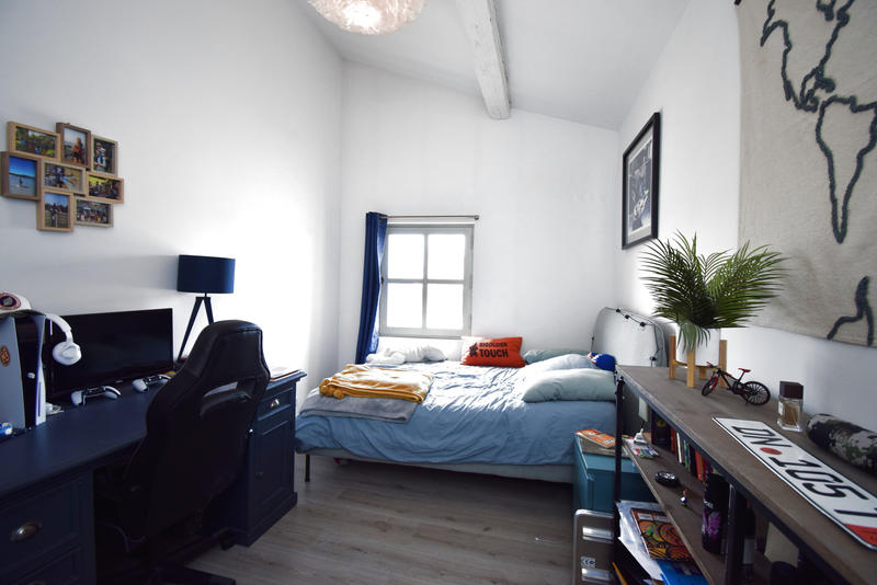 Appartement - 100 m² - 4 pièces