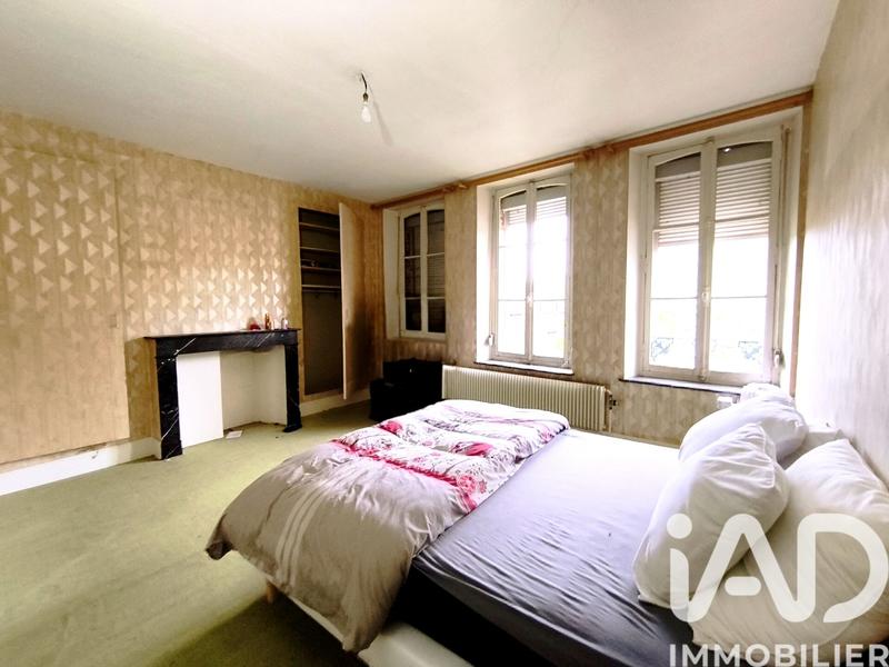 Maison - 176 m² - 10 pièces