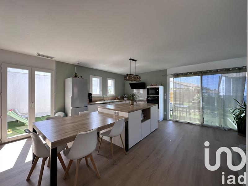 Maison - 106 m² - 5 pièces