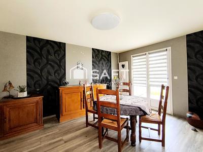 Maison - 91 m² - 4 pièces