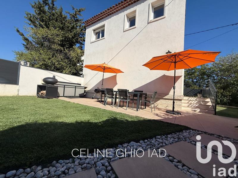 Maison - 95 m² - 4 pièces