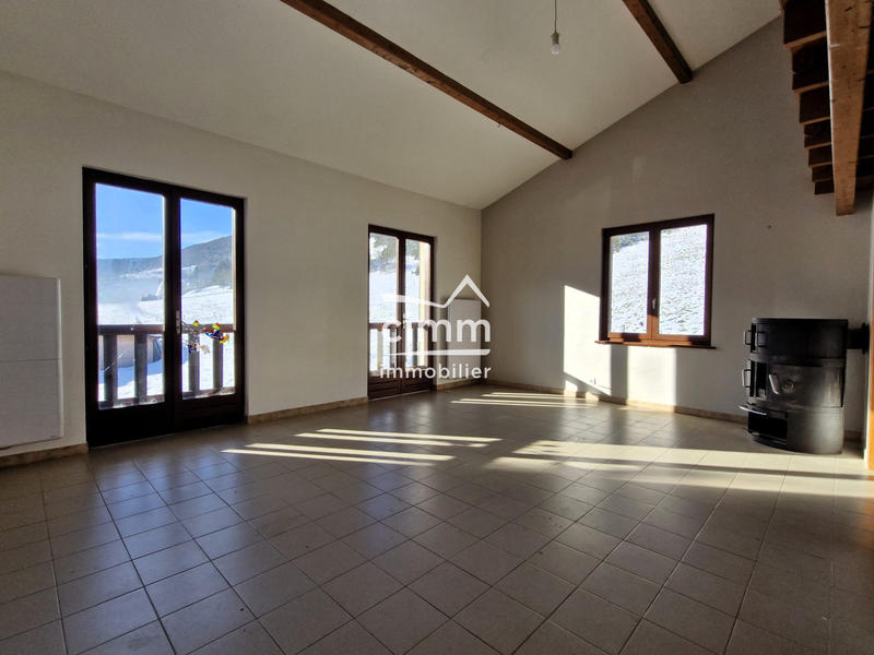 Maison - 134 m² - 3 pièces