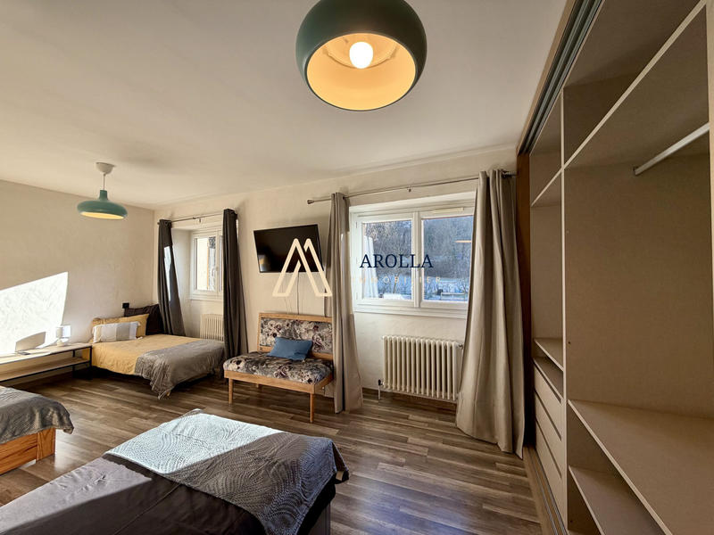 Maison ancienne - 168 m² - 10 pièces