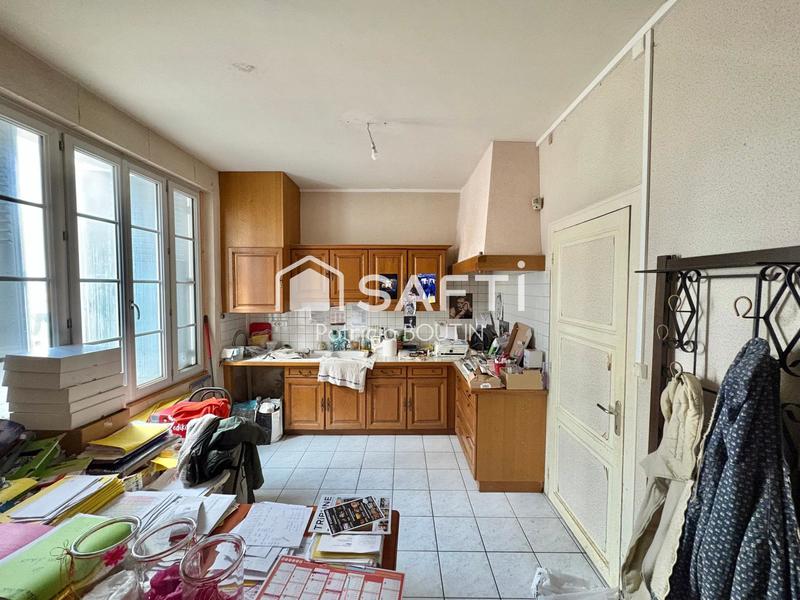 Local commercial - 255 m² - 9 pièces