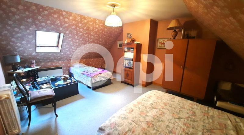 Maison - 104 m² - 4 pièces