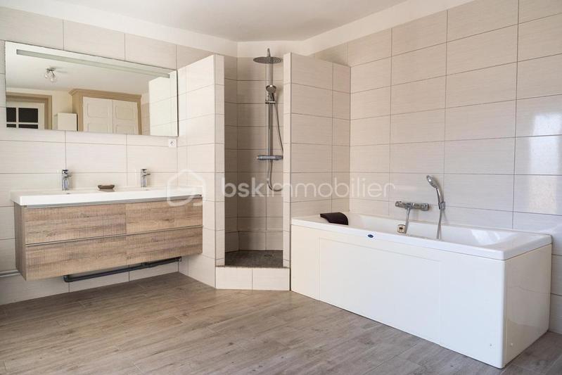 Maison de ville - 190 m² - 6 pièces